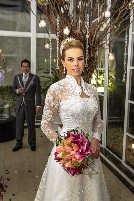 Atendimento de foto e vídeo de casamento e evento como debutates e aniversário  para todo o território nacional condições especias dividimos os no valores cartão de credito ou cheques.