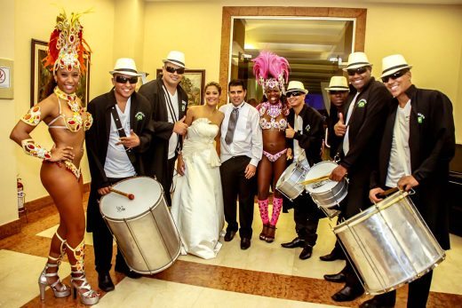Atendimento de foto e vídeo de casamento e evento como debutates e aniversário  para todo o território nacional condições especias dividimos os no valores cartão de credito ou cheques.