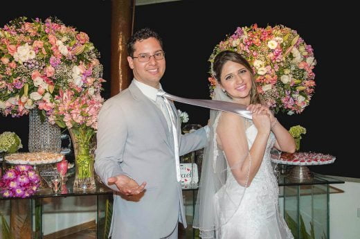 Atendimento de foto e vídeo de casamento e evento como debutates e aniversário  para todo o território nacional condições especias dividimos os no valores cartão de credito ou cheques.