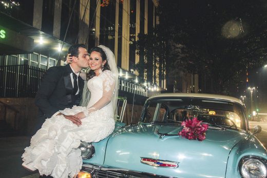 Atendimento de foto e vídeo de casamento e evento como debutates e aniversário  para todo o território nacional condições especias dividimos os no valores cartão de credito ou cheques.