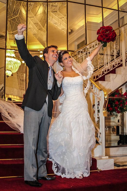 Atendimento de foto e vídeo de casamento e evento como debutates e aniversário  para todo o território nacional condições especias dividimos os no valores cartão de credito ou cheques.